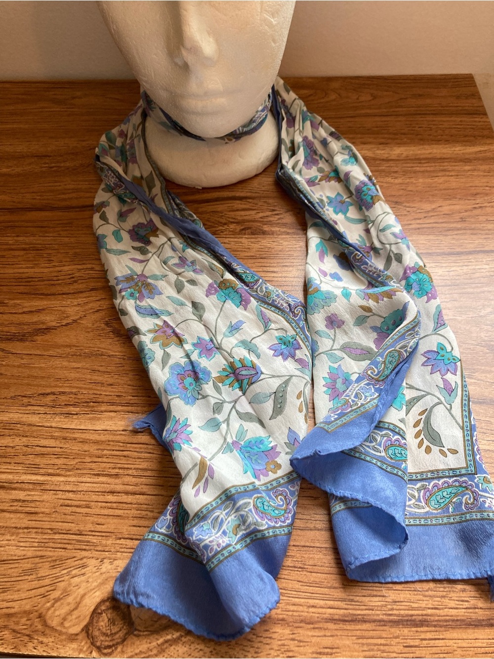 5/$15 Silky & Thin Floral Print Scarf 9.5x49”